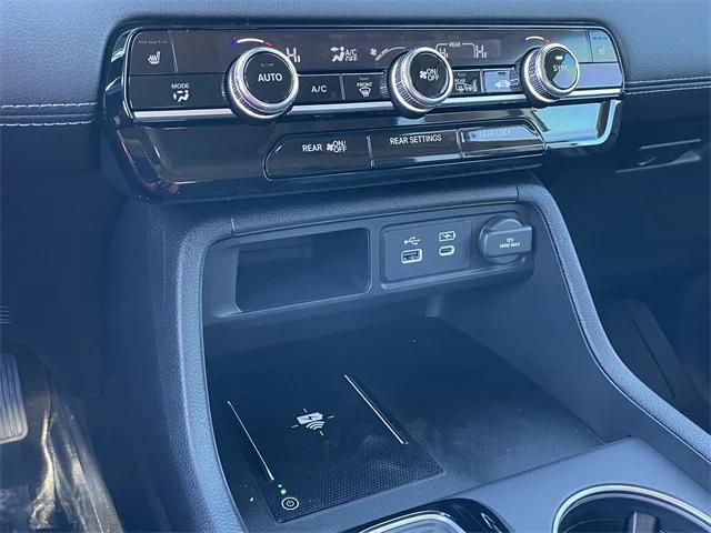 new 2025 Honda Pilot car, priced at $50,304