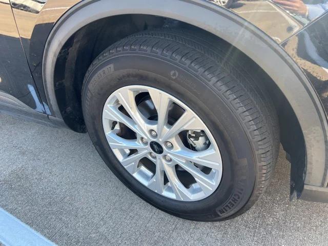 used 2024 Ford Escape car, priced at $19,998