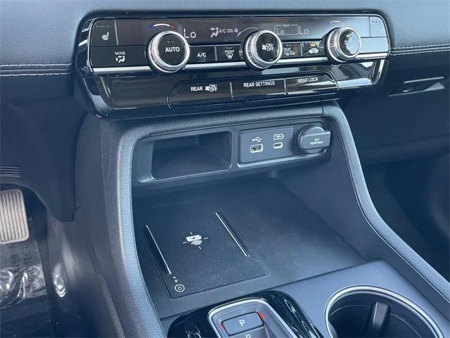 new 2025 Honda Pilot car, priced at $49,457