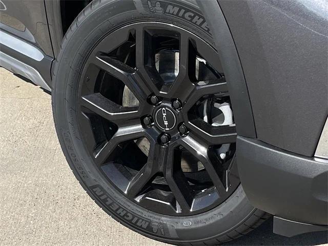 new 2025 Honda Pilot car, priced at $49,457