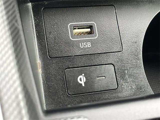 used 2022 Hyundai Santa Fe car, priced at $19,258