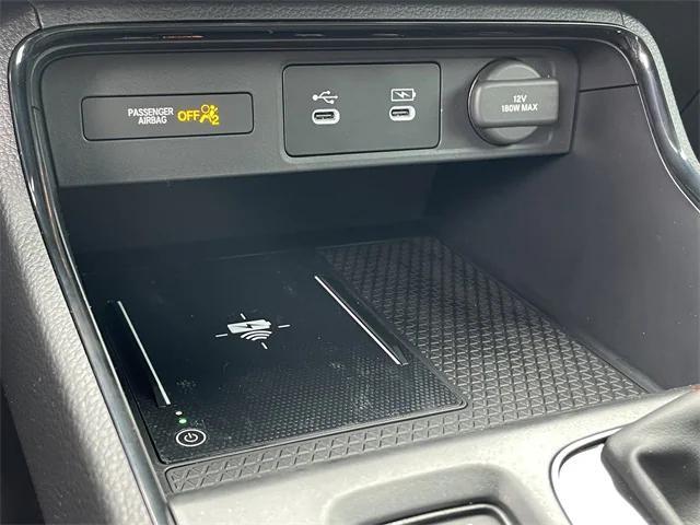 new 2026 Honda CR-V Hybrid car, priced at $40,696