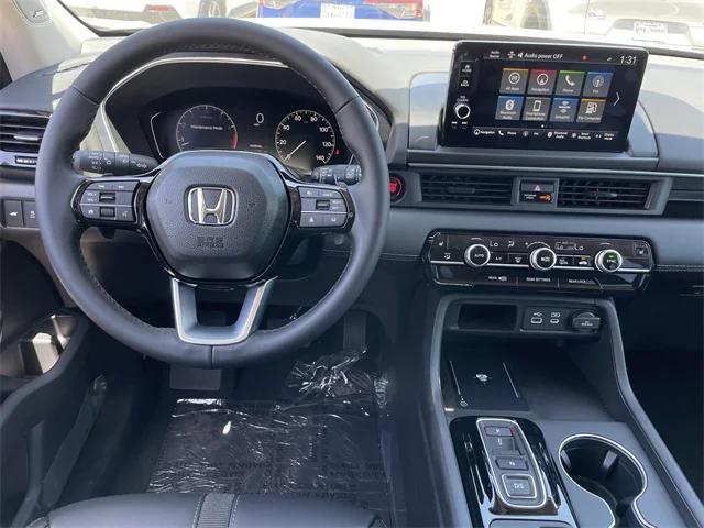 new 2025 Honda Pilot car, priced at $51,364