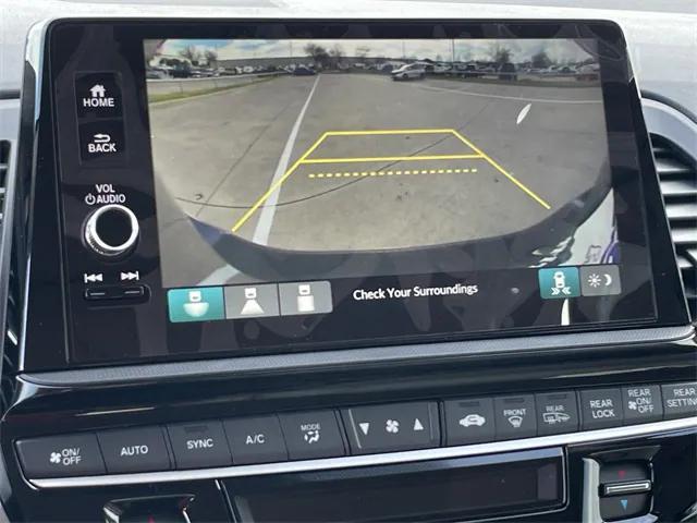 new 2026 Honda Odyssey car, priced at $43,422