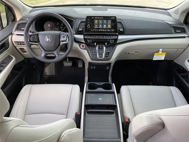 new 2026 Honda Odyssey car, priced at $43,422