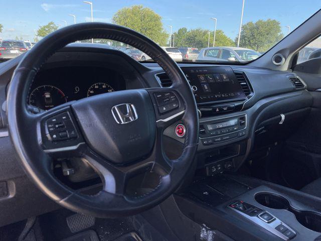 used 2025 Honda Ridgeline car, priced at $34,379