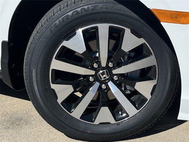 new 2026 Honda Odyssey car, priced at $43,877