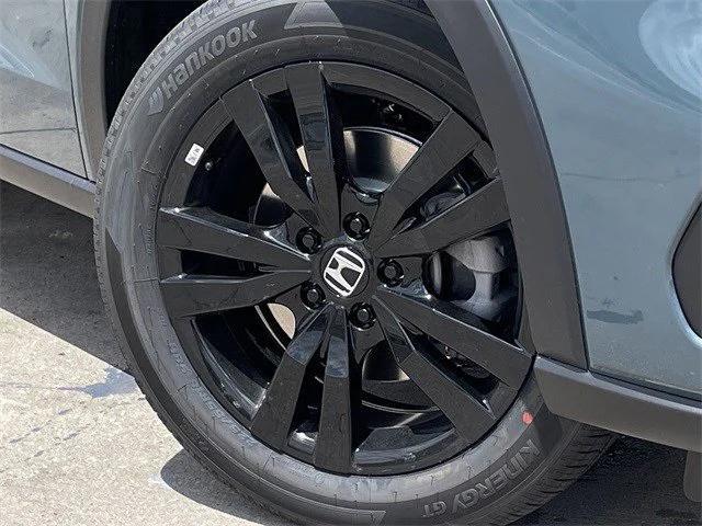 new 2026 Honda HR-V car, priced at $28,667