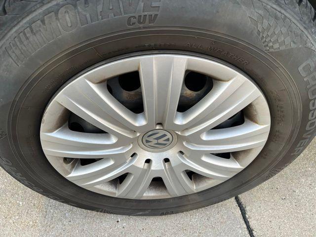 used 2017 Volkswagen Tiguan car, priced at $9,569