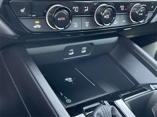 new 2026 Honda Accord Hybrid car, priced at $36,290