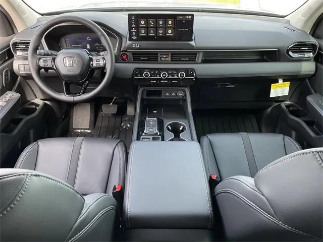 new 2026 Honda Pilot car, priced at $46,537