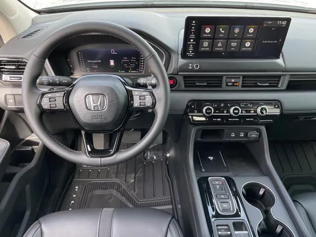 new 2026 Honda Pilot car, priced at $46,537