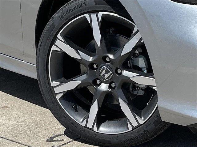 new 2026 Honda Civic Hybrid car, priced at $32,142