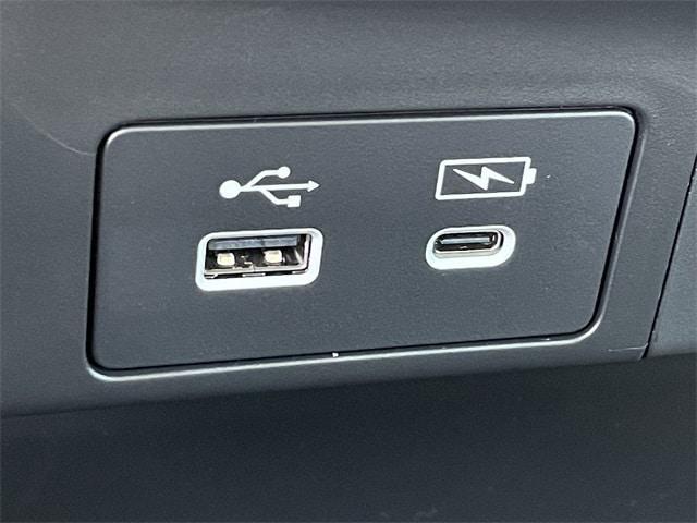 new 2026 Honda Odyssey car, priced at $43,877