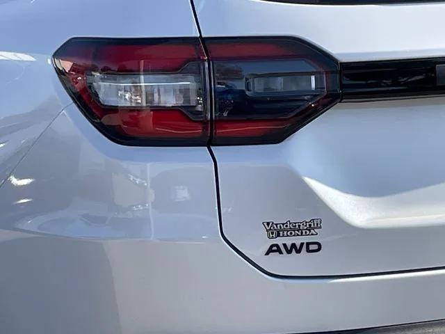 new 2025 Honda Pilot car, priced at $50,456