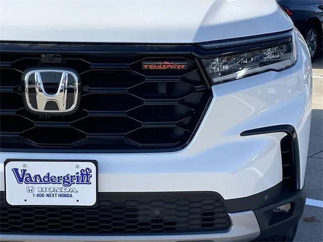 new 2025 Honda Pilot car, priced at $50,584