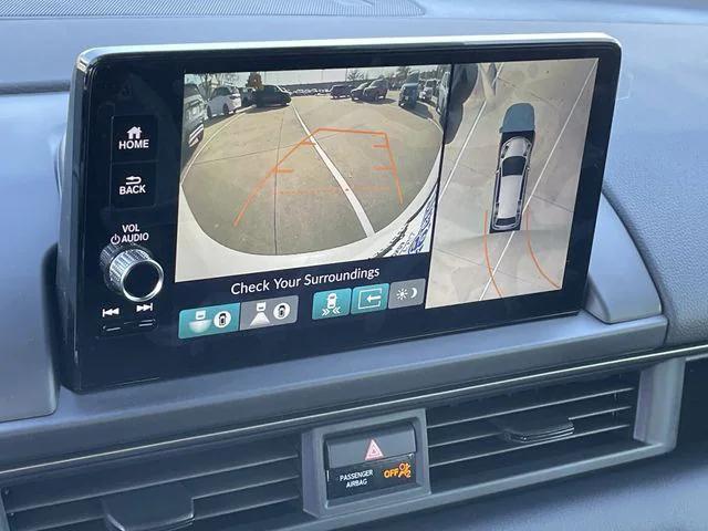 new 2025 Honda Pilot car, priced at $50,456