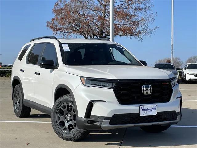 new 2025 Honda Pilot car, priced at $50,584