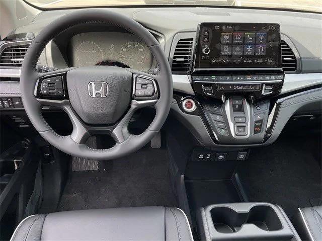 new 2026 Honda Odyssey car, priced at $48,577