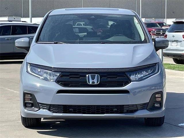 new 2026 Honda Odyssey car, priced at $48,577