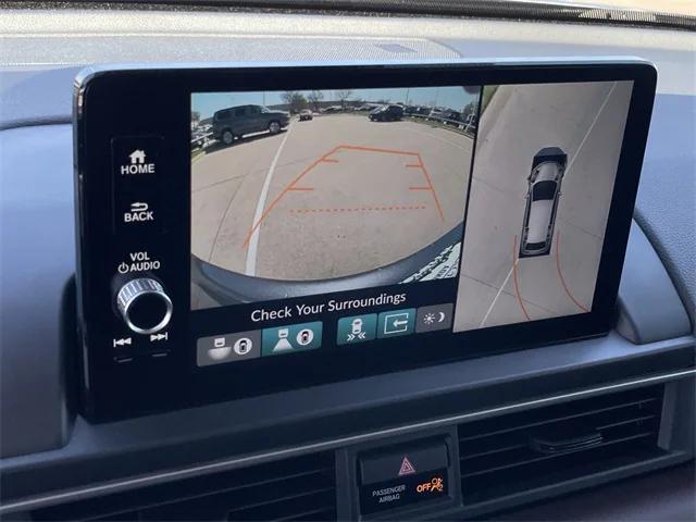 used 2025 Honda Pilot car, priced at $47,729