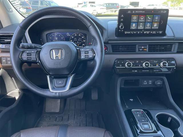 used 2025 Honda Pilot car, priced at $47,969