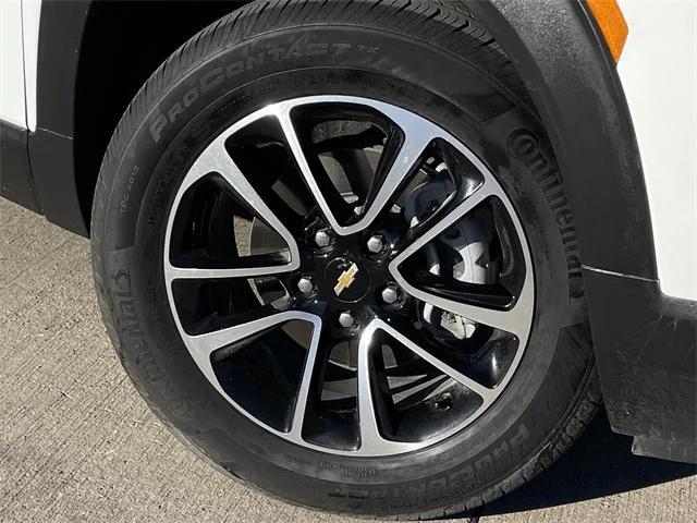 used 2025 Chevrolet TrailBlazer car, priced at $22,597