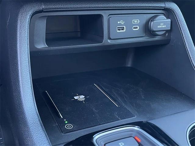 new 2025 Honda Pilot car, priced at $44,204