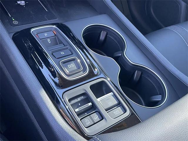 new 2025 Honda Pilot car, priced at $44,204