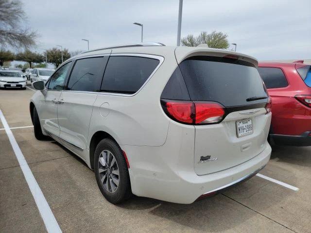 used 2020 Chrysler Pacifica car, priced at $23,385