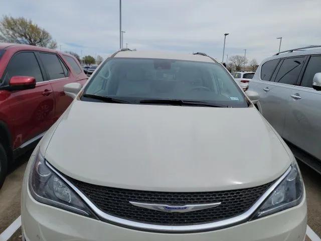 used 2020 Chrysler Pacifica car, priced at $23,385