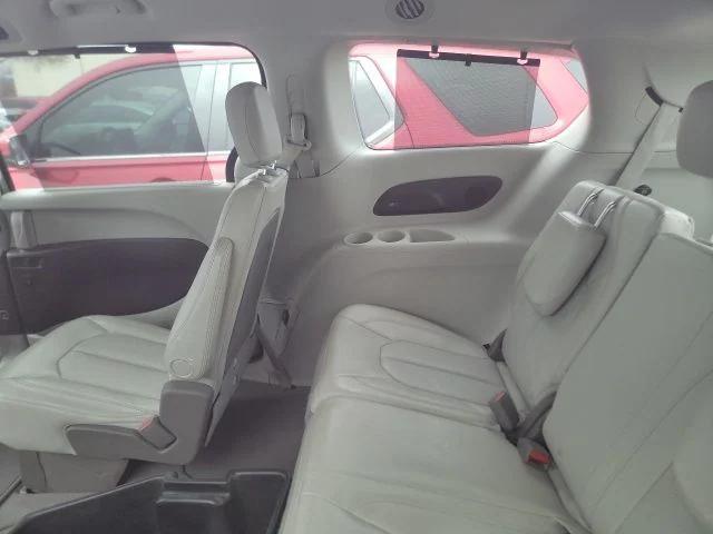 used 2020 Chrysler Pacifica car, priced at $23,385