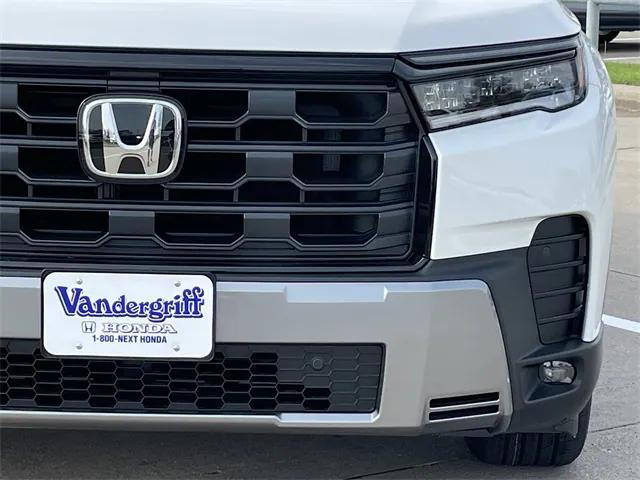 new 2026 Honda Pilot car, priced at $46,537