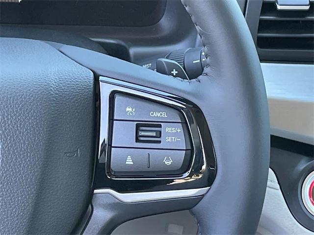 new 2026 Honda Odyssey car, priced at $42,003