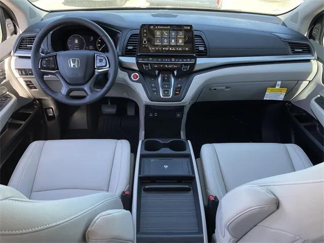 new 2026 Honda Odyssey car, priced at $42,003