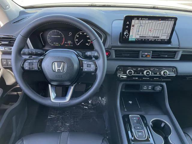 new 2025 Honda Pilot car, priced at $51,876