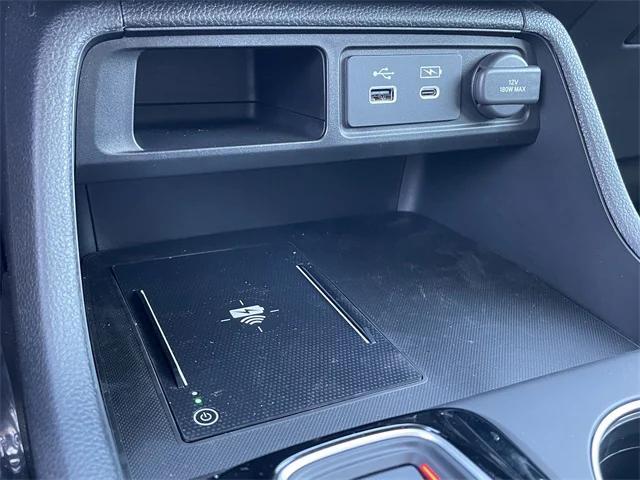 new 2025 Honda Pilot car, priced at $52,012