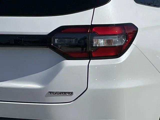 new 2025 Honda Pilot car, priced at $51,876