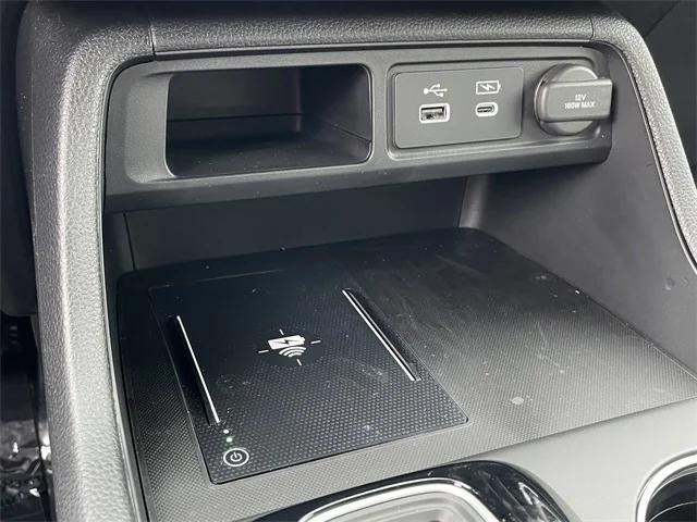 new 2025 Honda Pilot car, priced at $52,562