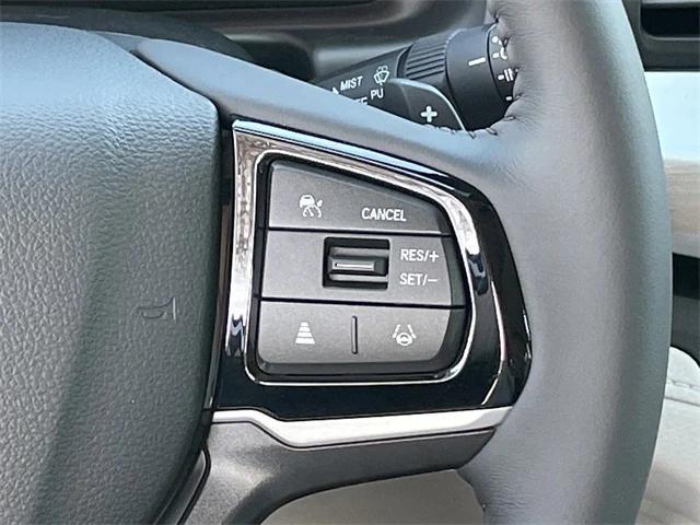 new 2026 Honda Odyssey car, priced at $43,422