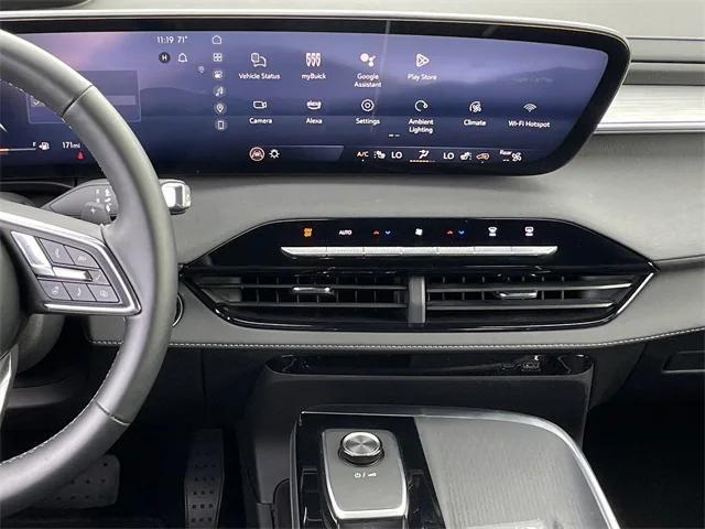 used 2025 Buick Enclave car, priced at $35,685