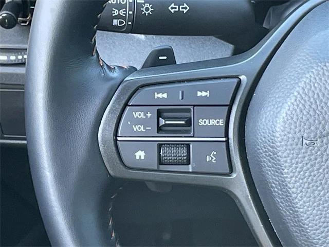 used 2025 Honda CR-V Hybrid car