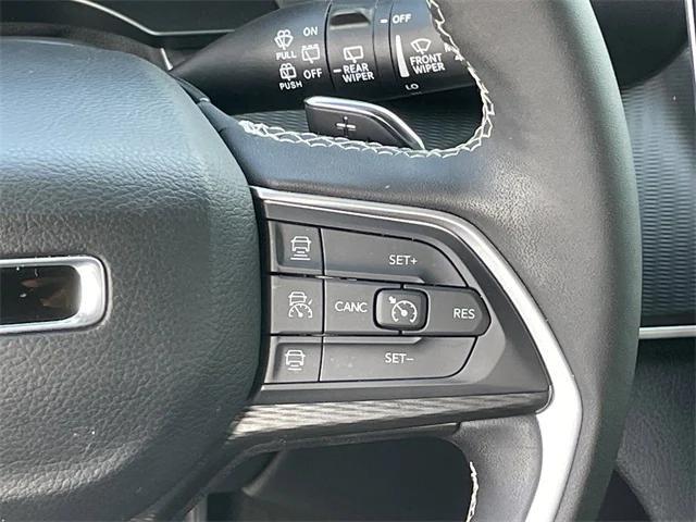 used 2025 Jeep Grand Cherokee car, priced at $38,519