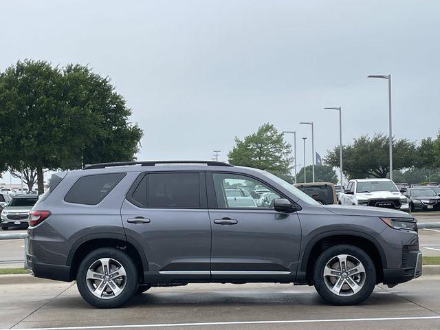 new 2026 Honda Pilot car, priced at $45,332