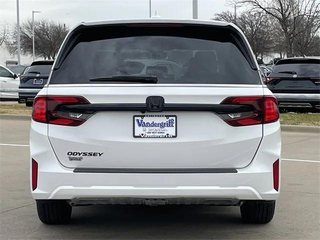 new 2026 Honda Odyssey car, priced at $43,877