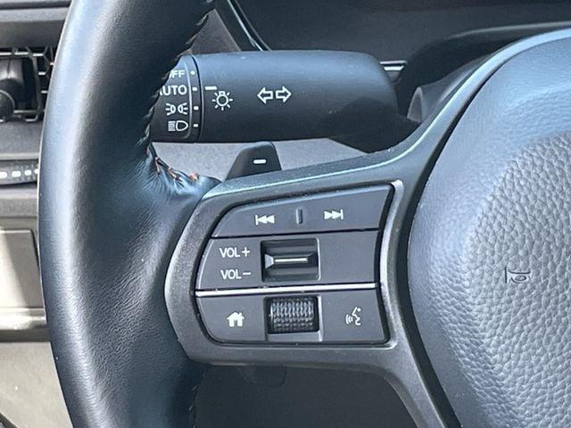 used 2025 Honda CR-V Hybrid car, priced at $36,175