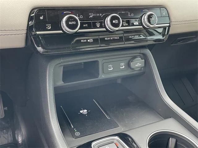 new 2026 Honda Pilot car, priced at $45,332