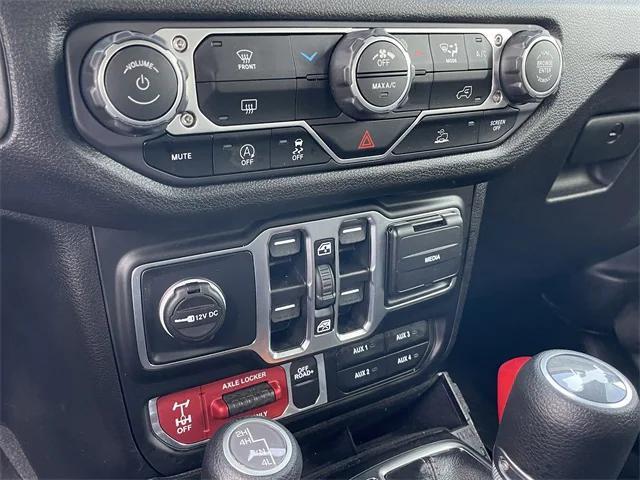 used 2025 Jeep Wrangler car, priced at $37,979