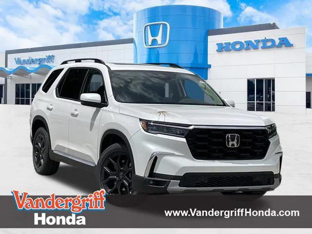 used 2025 Honda Pilot car, priced at $46,112