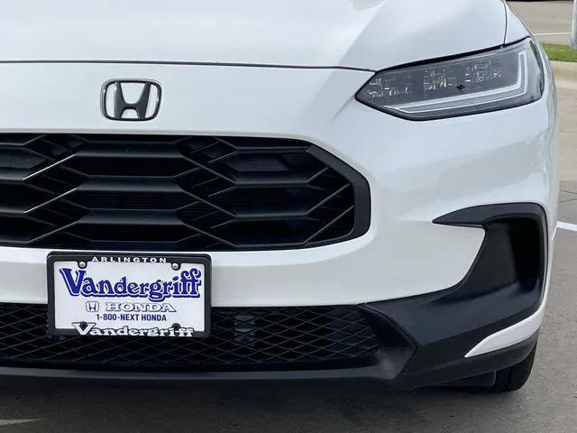 used 2025 Honda HR-V car, priced at $26,279